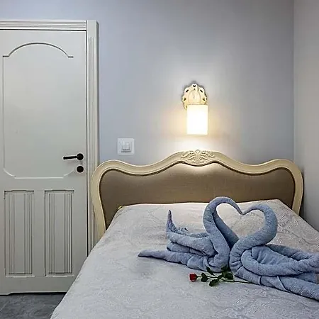 Pomorska 公寓式酒店 3*